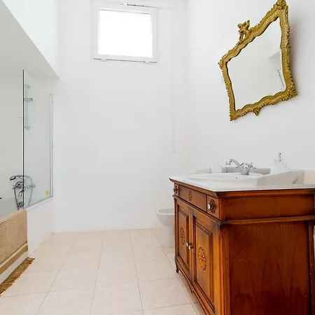 Yin House Tavira By Algartur